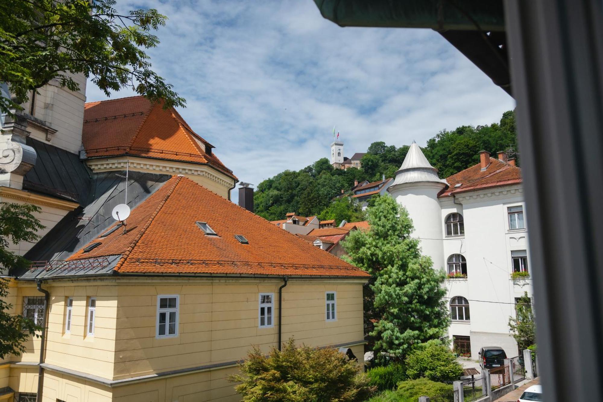 Bridge Apartments Ljubljana Buitenkant foto